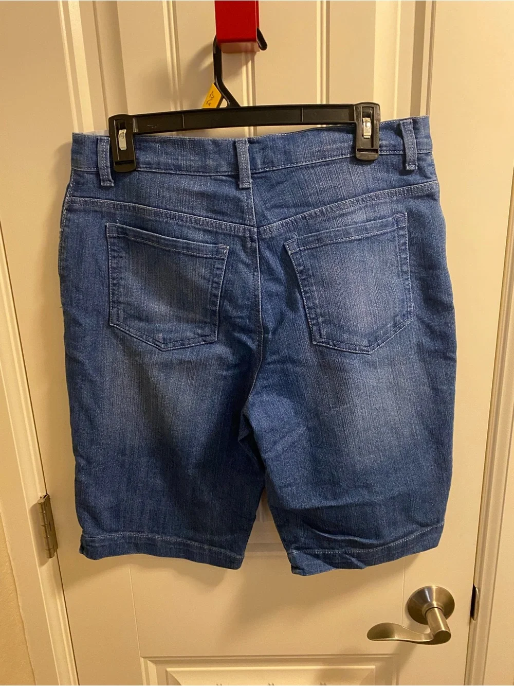 Gloria Vanderbilt 10 Jeans Shorts Amanda Bermuda Stretch Blue Denim